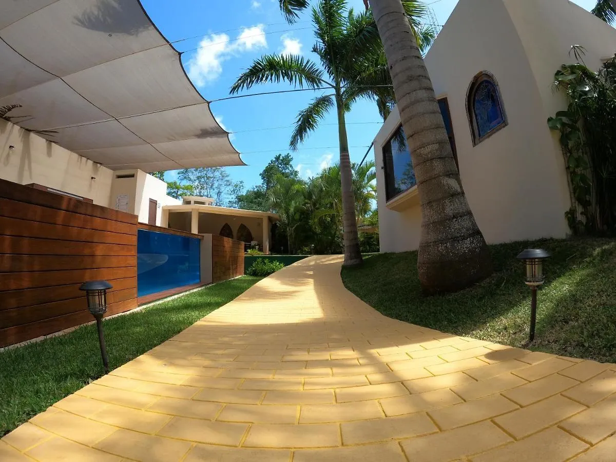 Azcapri Villa Boutique & Spa Cancun 0*,