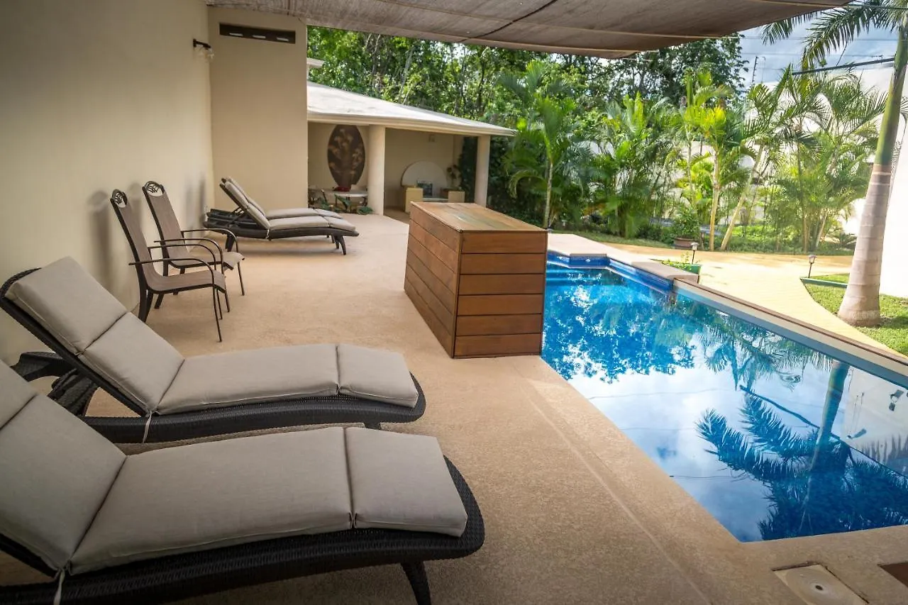 Azcapri Villa Boutique & Spa Cancún Apartahotel